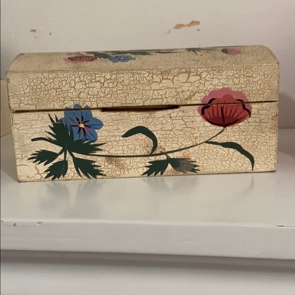 Boxes - Picture 1 of 4